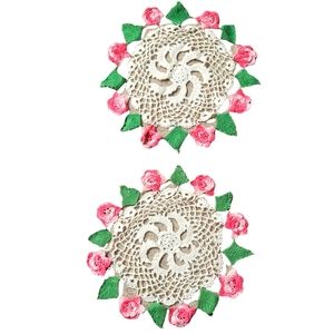 Doilies handmade with flower & leaf design.Set of two